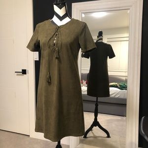 Olive short dress